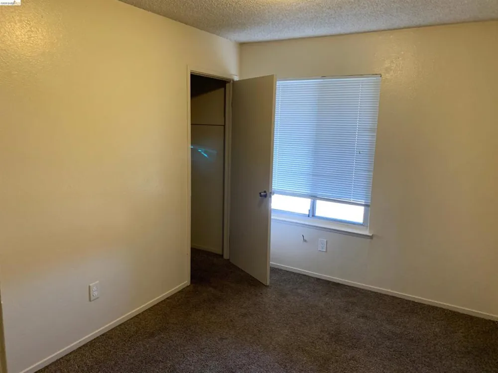 742 Ponce De Leon Ave Stockton, CA 95210