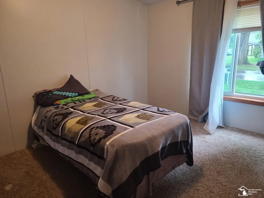 3202 Ferndale Street Frenchtown Township, MI 48162