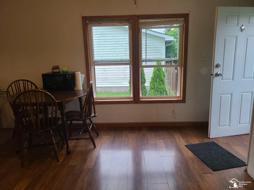 3202 Ferndale Street Frenchtown Township, MI 48162