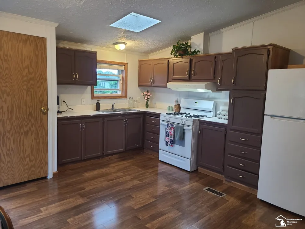 3202 Ferndale Street Frenchtown Township, MI 48162