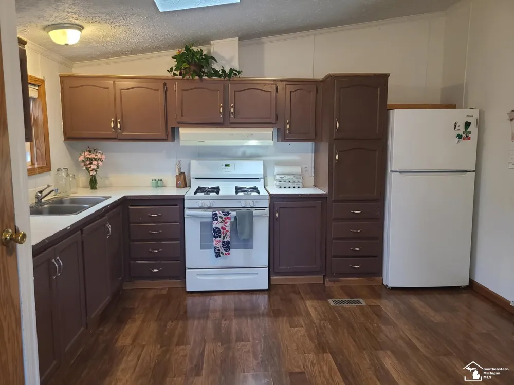 3202 Ferndale Street Frenchtown Township, MI 48162