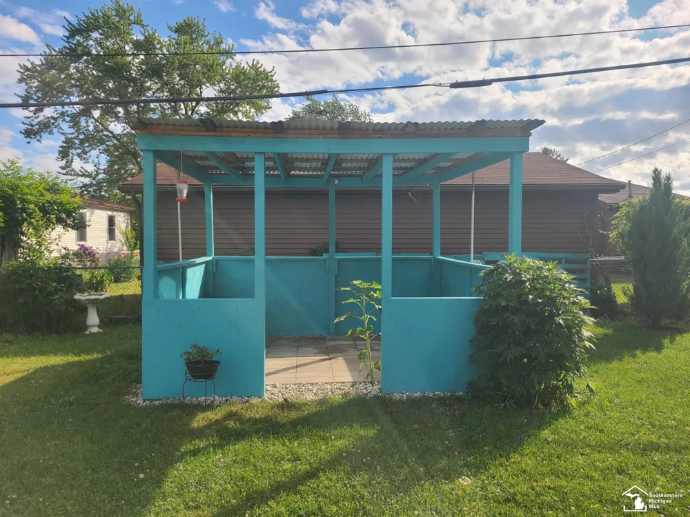 3202 Ferndale Street Frenchtown Township, MI 48162