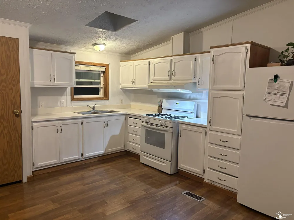 3202 Ferndale Street Frenchtown Township, MI 48162