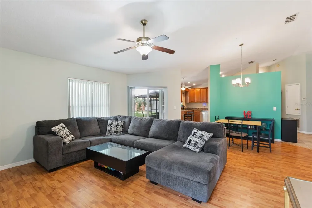 319 STERLING LAKE DRIVE Ocoee, FL 34761