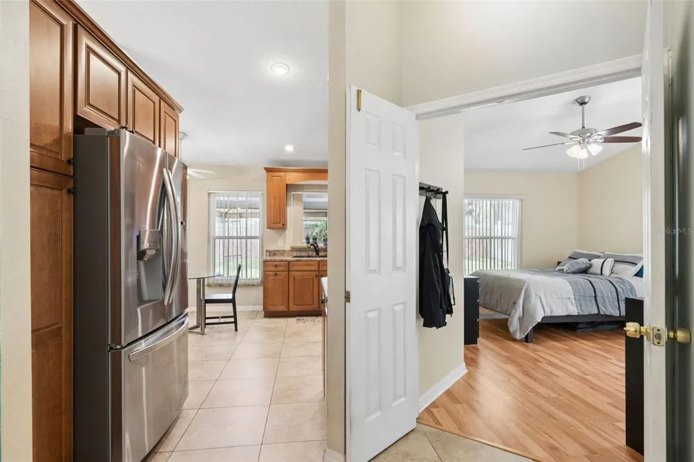 319 STERLING LAKE DRIVE Ocoee, FL 34761