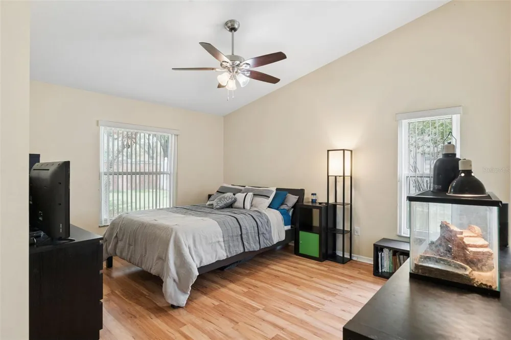 319 STERLING LAKE DRIVE Ocoee, FL 34761