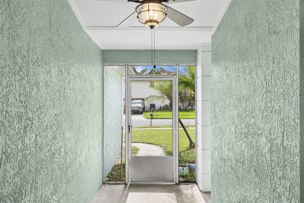 319 STERLING LAKE DRIVE Ocoee, FL 34761