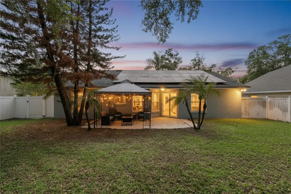 319 STERLING LAKE DRIVE Ocoee, FL 34761