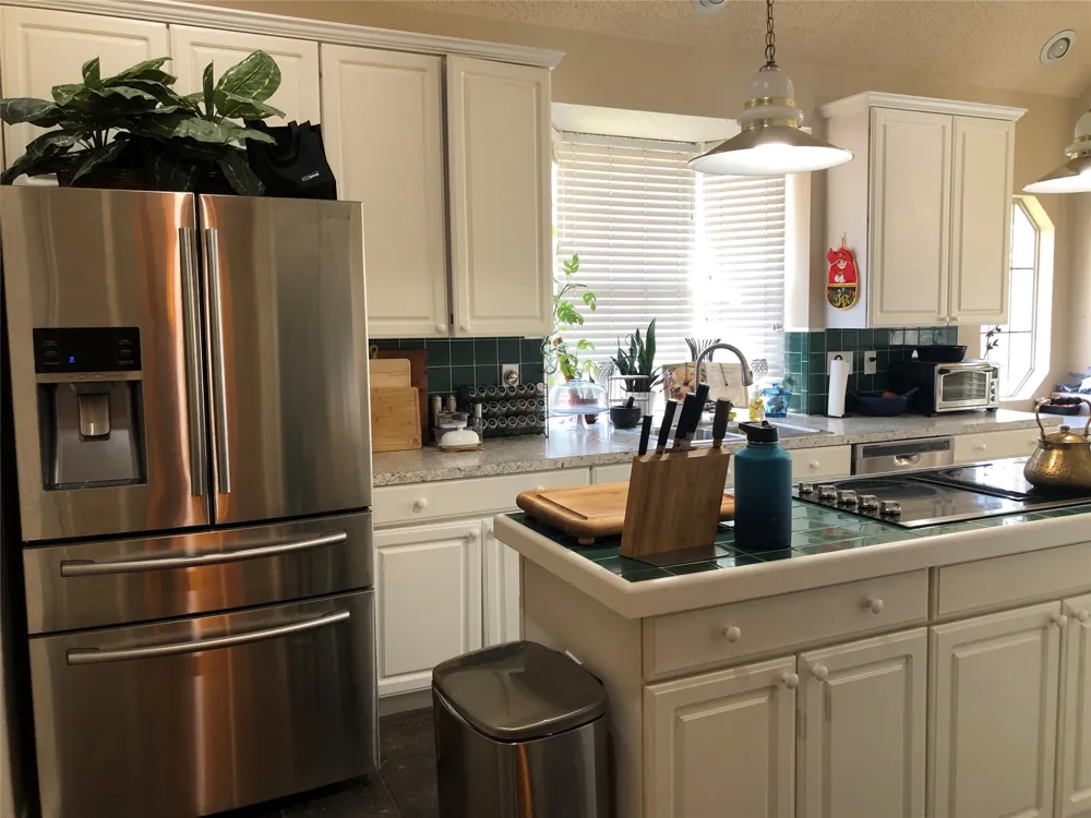 2685 Hillside Drive Highland Village, TX 75077