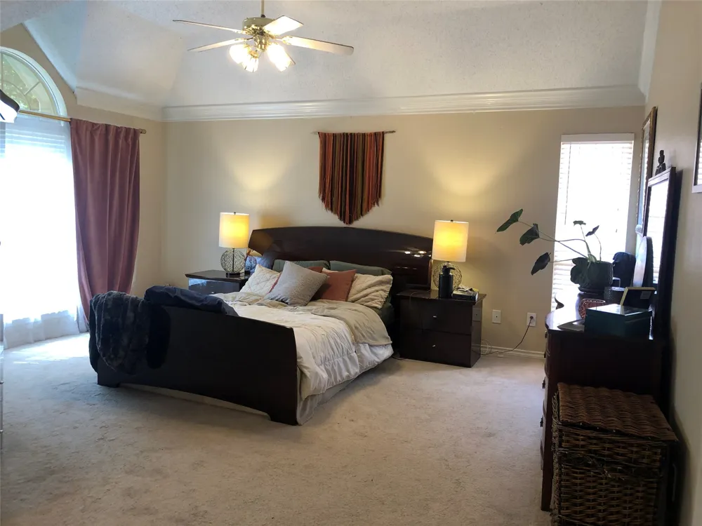2685 Hillside Drive Highland Village, TX 75077