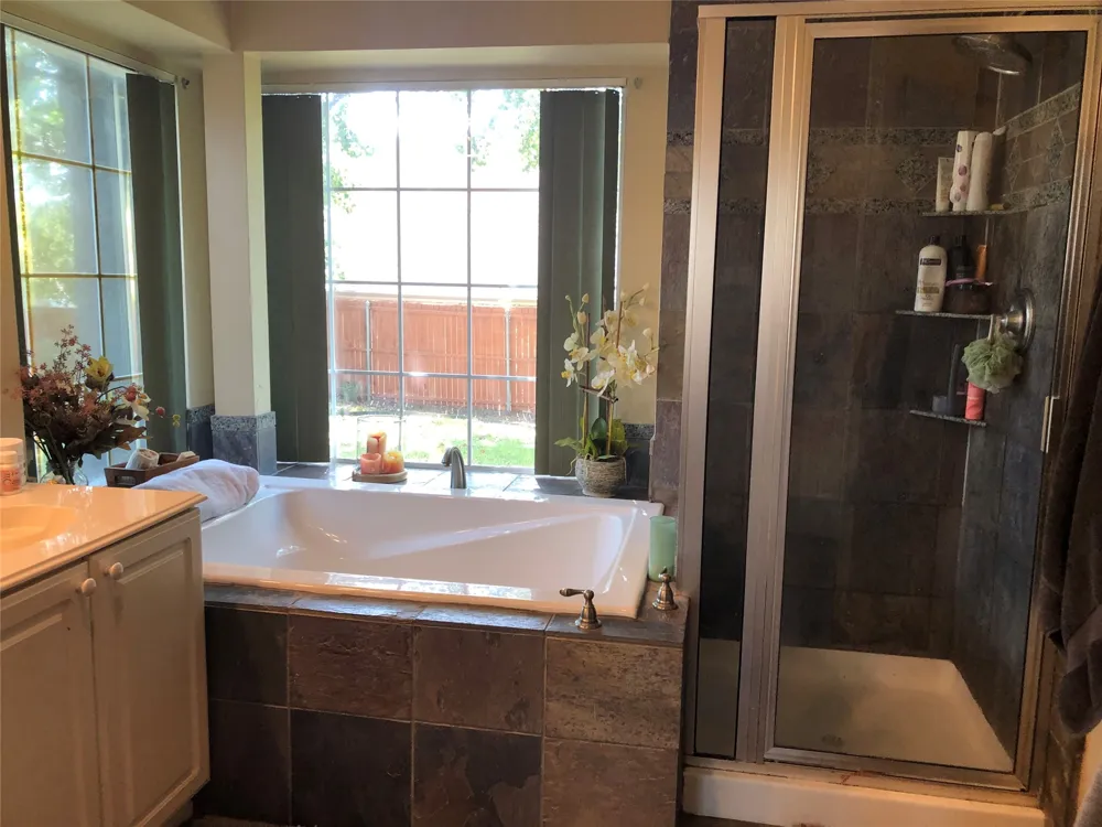 2685 Hillside Drive Highland Village, TX 75077