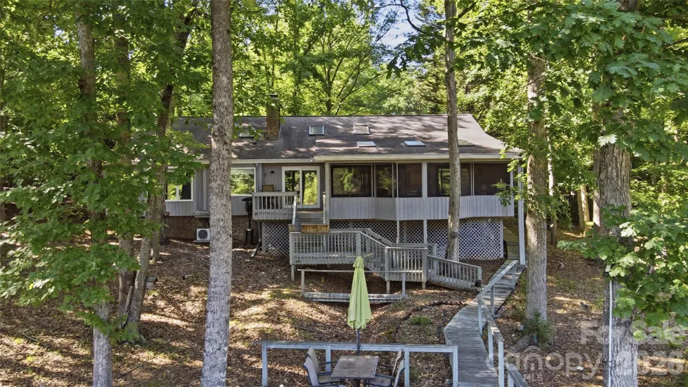 36 Water Thrush Road Lake Wylie, SC 29710