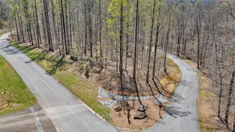 253 N Laceola Road