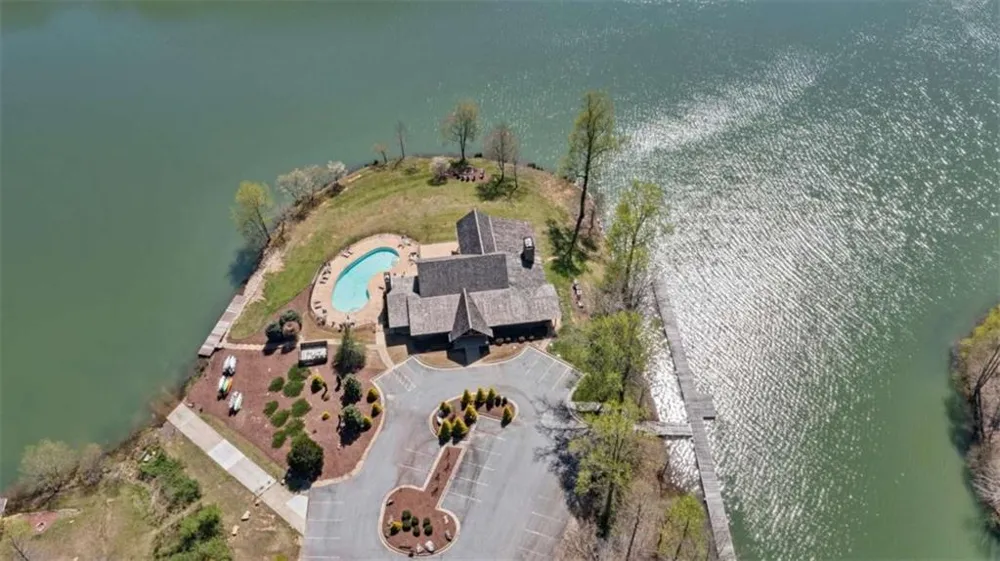 253 N Laceola Road Cleveland, GA 30528