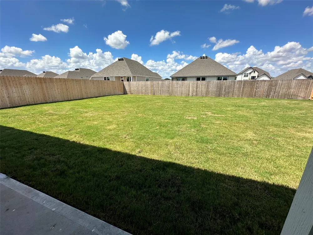 401 Combine Road Snook, TX 77878