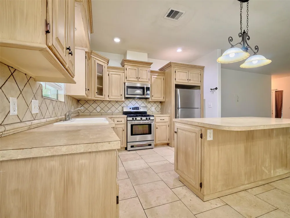2605 Abell Street Wharton, TX 77488