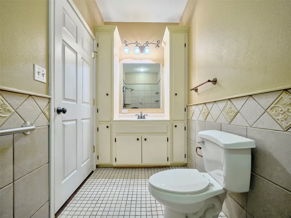 2605 Abell Street Wharton, TX 77488