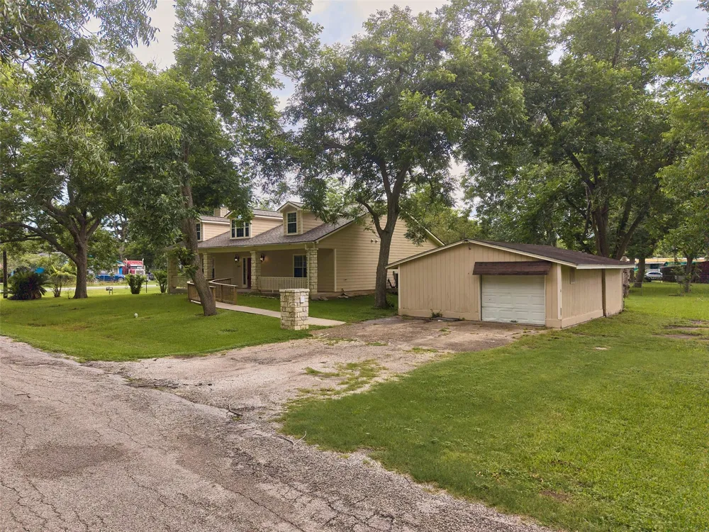 2605 Abell Street Wharton, TX 77488