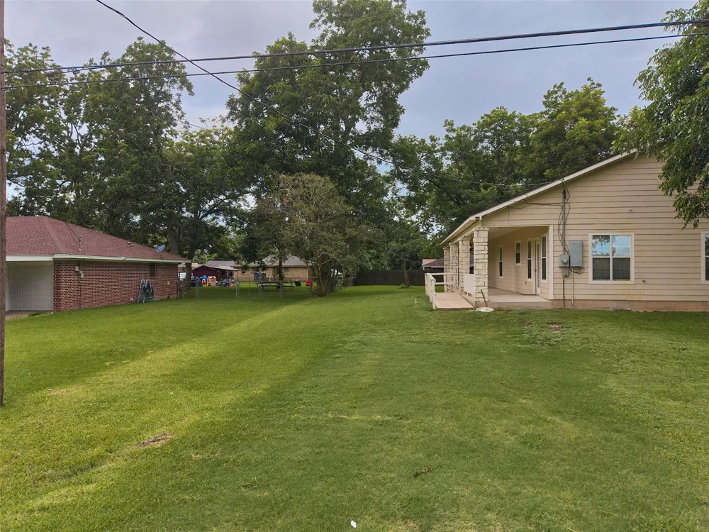 2605 Abell Street Wharton, TX 77488