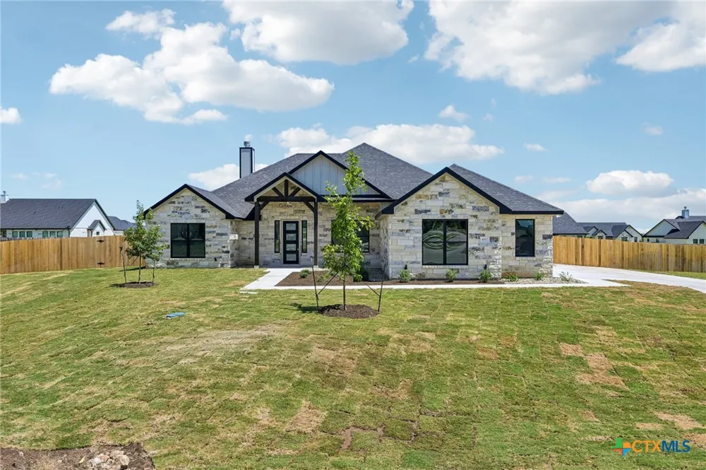4007 Integrity Lane Salado, TX 76571