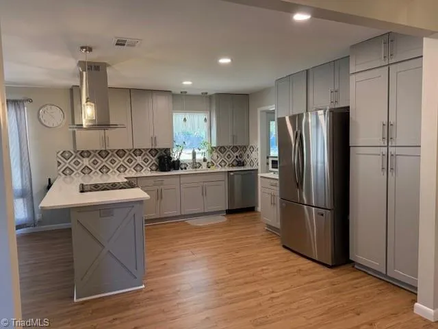 2512 Sunnycrest Drive Reidsville, NC 27320