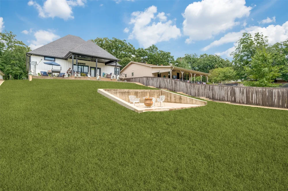109 Autumn Wood Trail Gun Barrel City, TX 75156