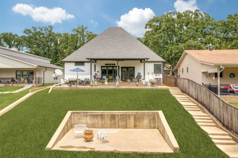109 Autumn Wood Trail Gun Barrel City, TX 75156