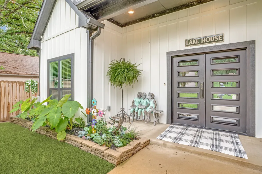 109 Autumn Wood Trail Gun Barrel City, TX 75156