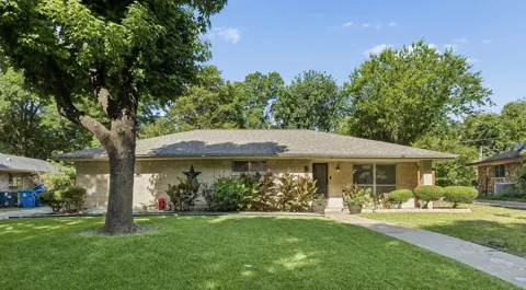 1047 Westlake Drive