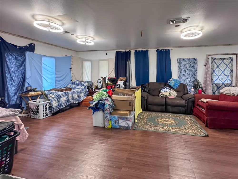 2380 FM 21 Pittsburg, TX 75686