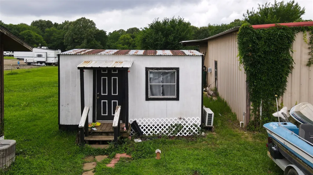 2380 FM 21 Pittsburg, TX 75686