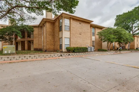 16301 Ledgemont Lane #277