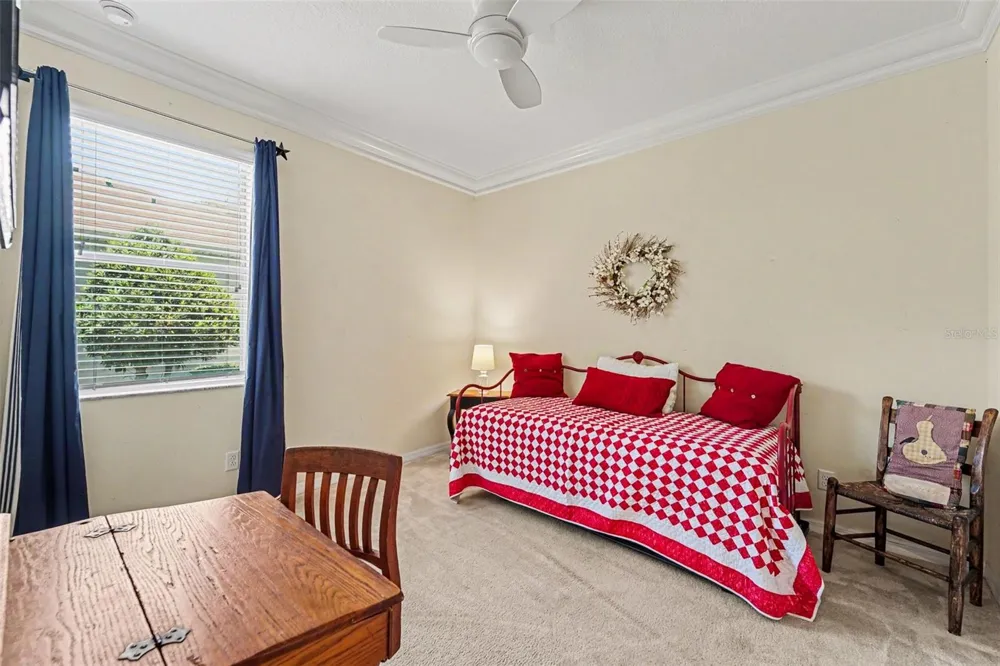 10202 HYANNISPORT LOOP San Antonio, FL 33576