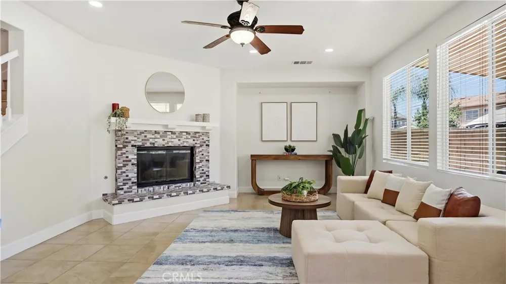 13322 Brass Ring Eastvale, CA 92880