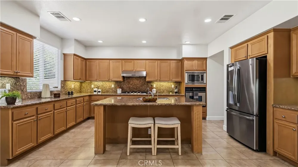 13322 Brass Ring Eastvale, CA 92880