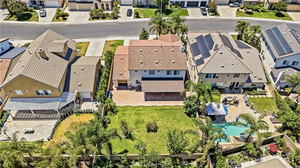 13322 Brass Ring Eastvale, CA 92880