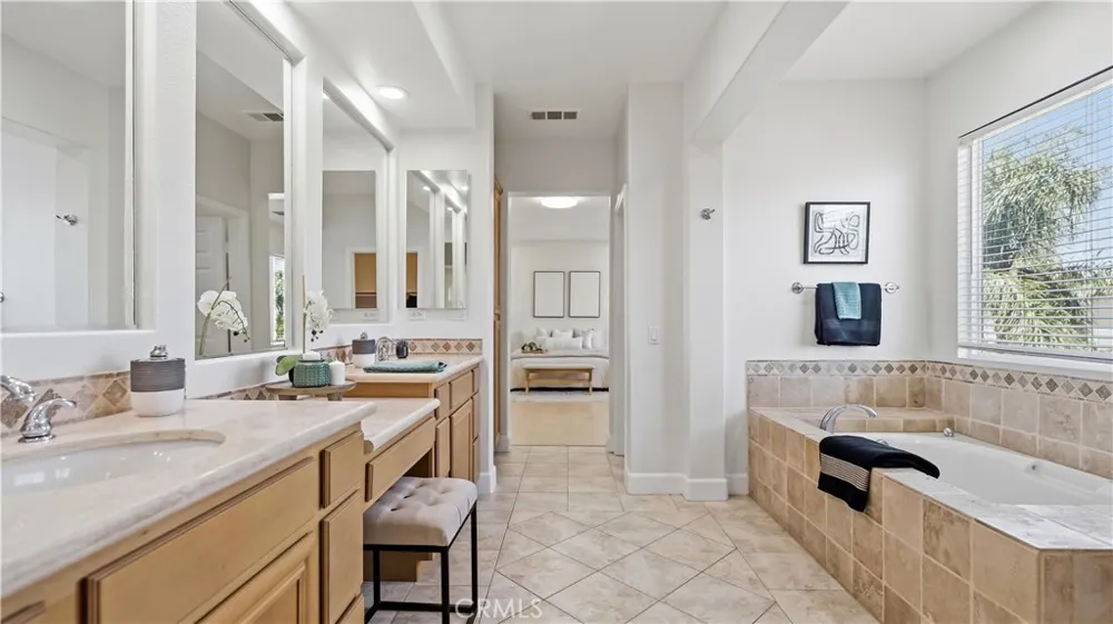 13322 Brass Ring Eastvale, CA 92880