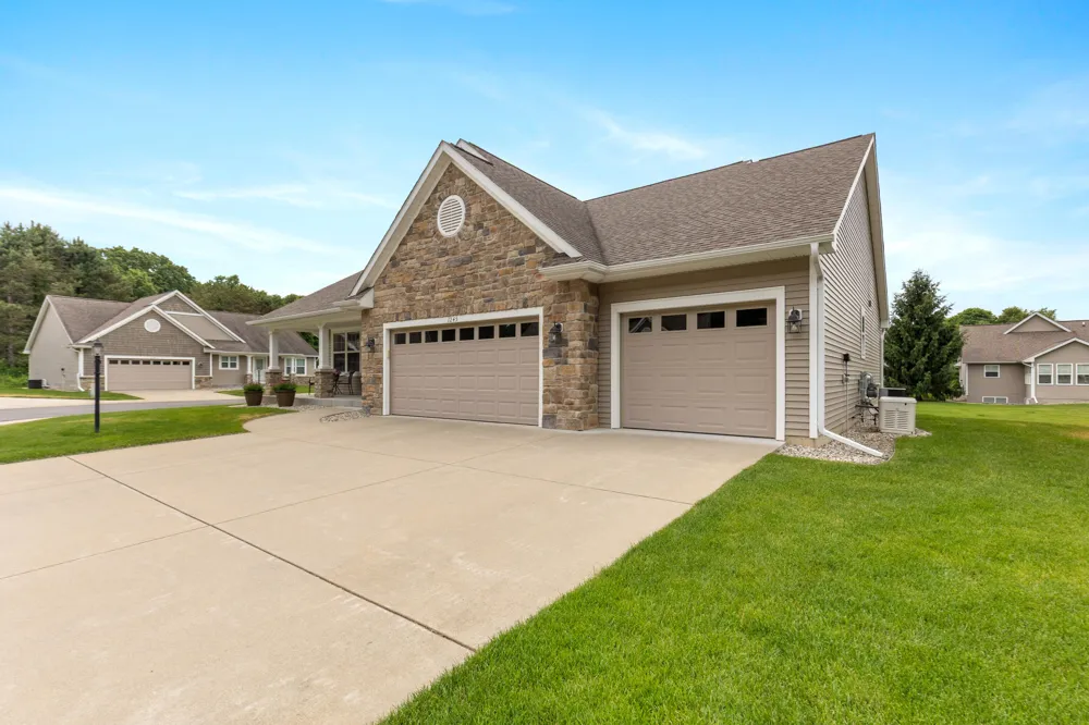 1245 Gulf Breeze Court #42 Portage City, MI 49002