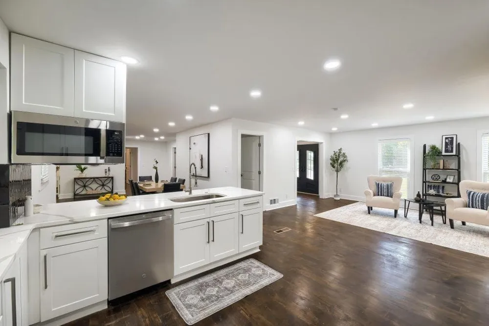 2368 Fenhurst Place Dunwoody, GA 30338