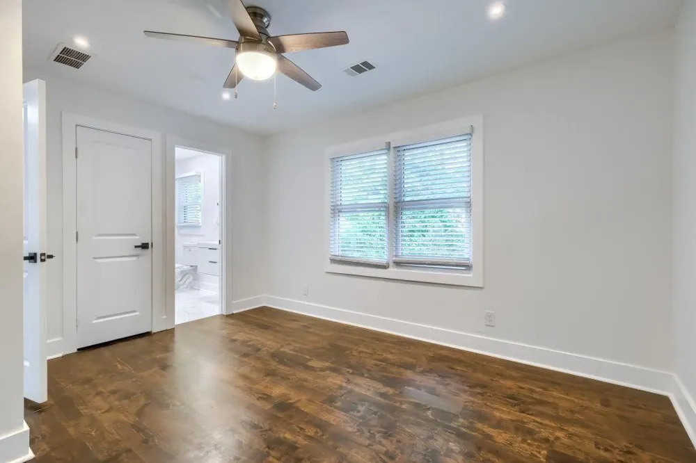 2368 Fenhurst Place Dunwoody, GA 30338