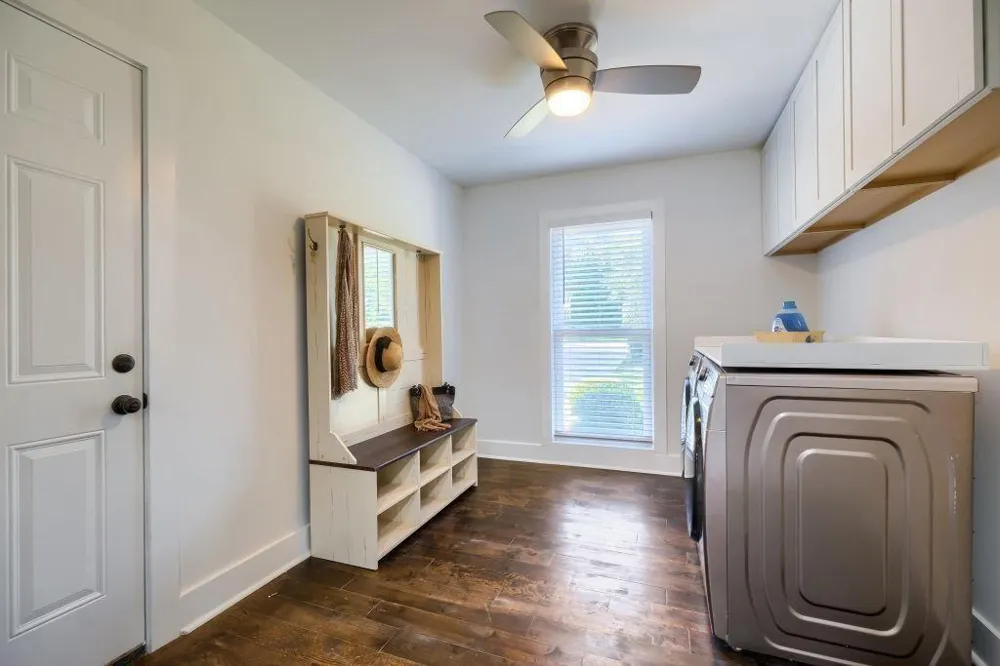 2368 Fenhurst Place Dunwoody, GA 30338