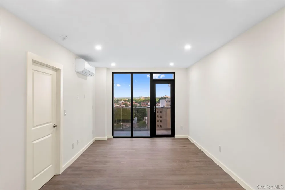 124-28 Queens Boulevard #10C Kew Gardens, NY 11415
