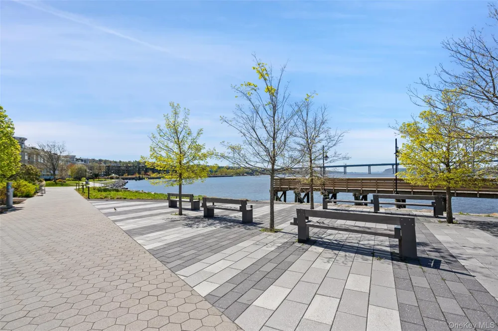 100 Legend Drive #206 Sleepy Hollow, NY 10591