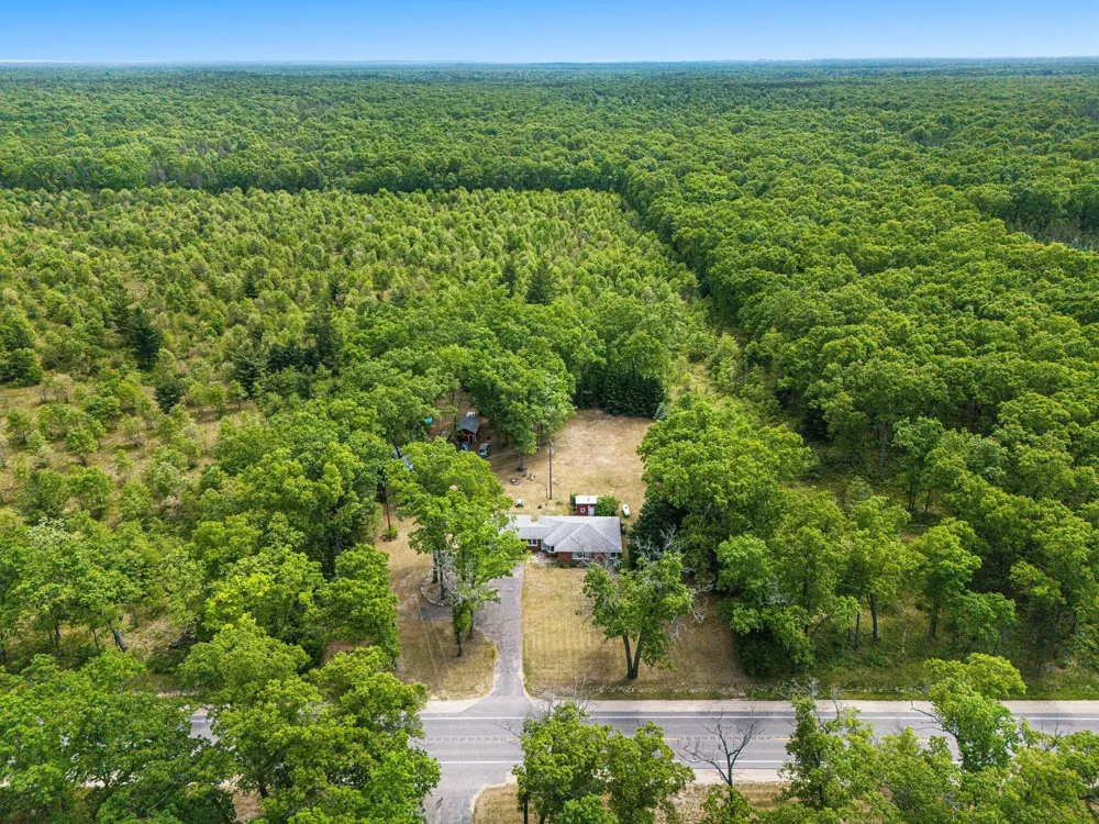 4765 Caberfae Highway Manistee, MI 49660