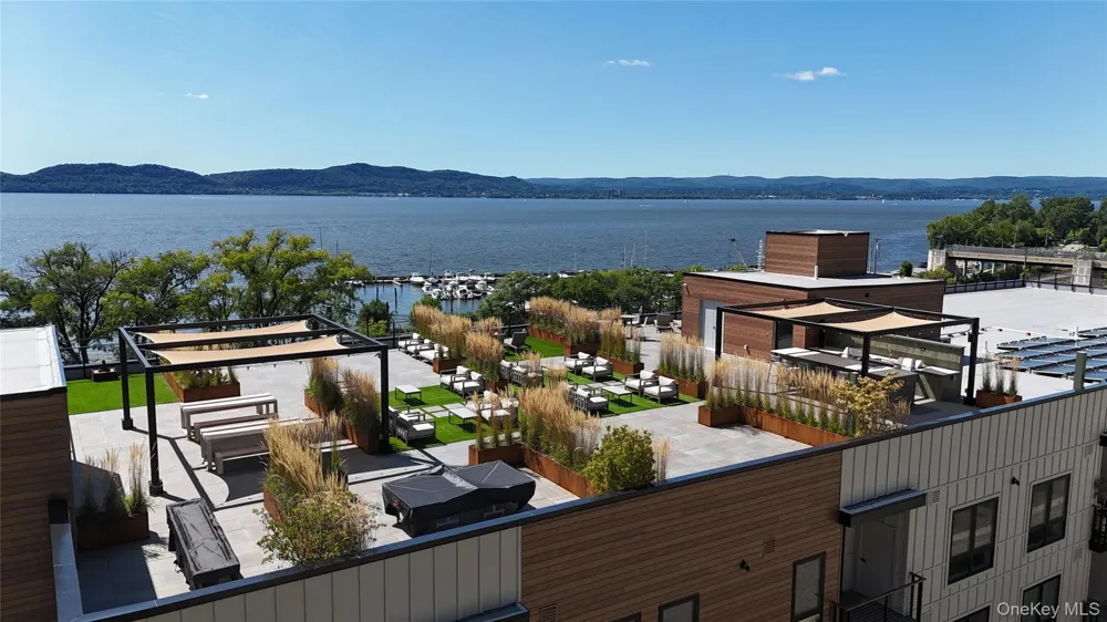 25 S Riverside Avenue #211 Croton-on-Hudson, NY 10520