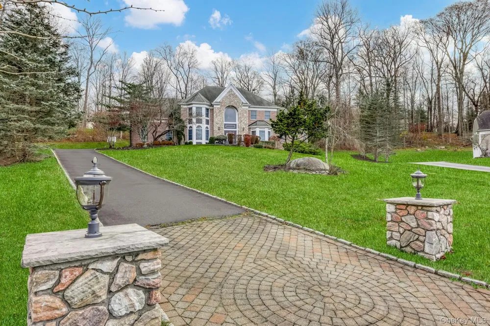 22 Golden Road Suffern, NY 10901