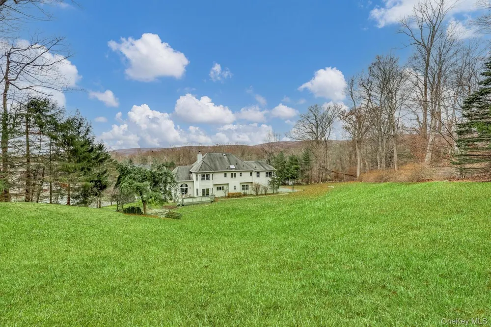 22 Golden Road Suffern, NY 10901