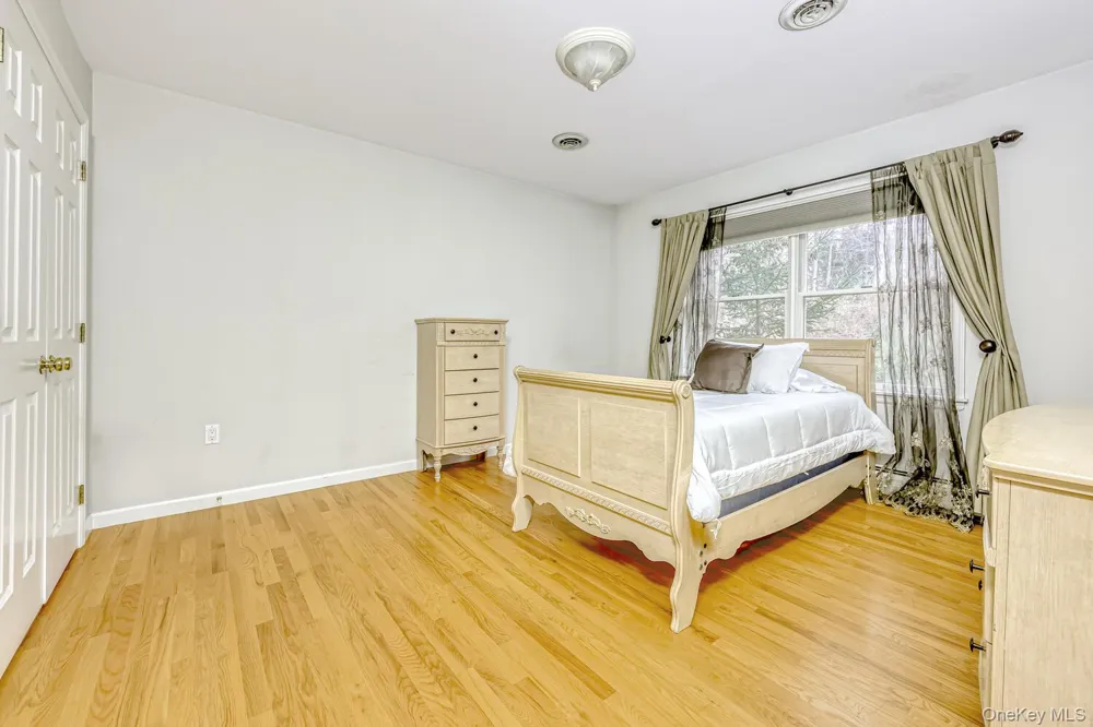 22 Golden Road Suffern, NY 10901