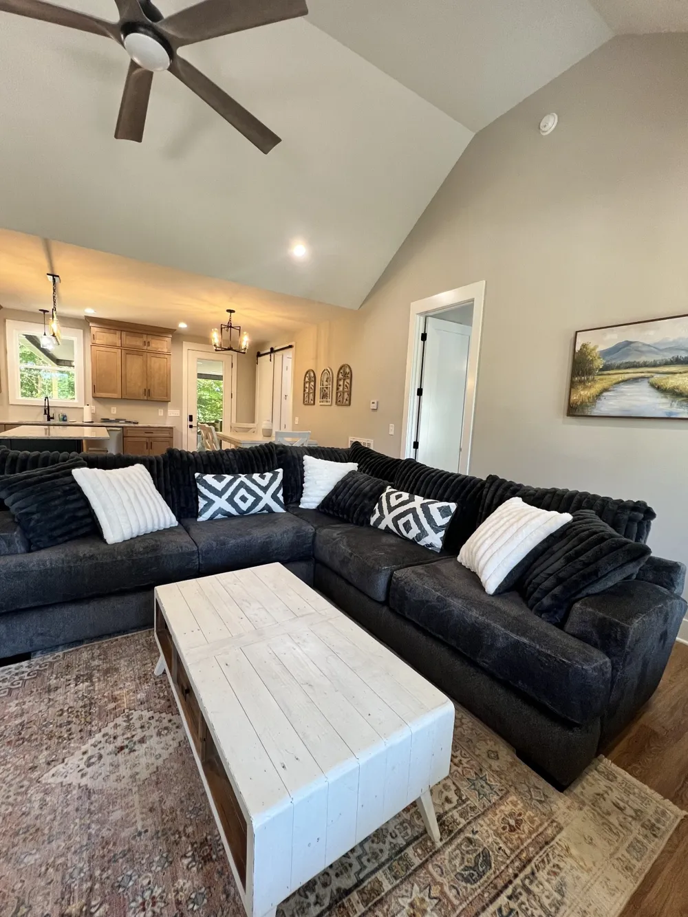 144 Hasty Dr Lynchburg, TN 37352