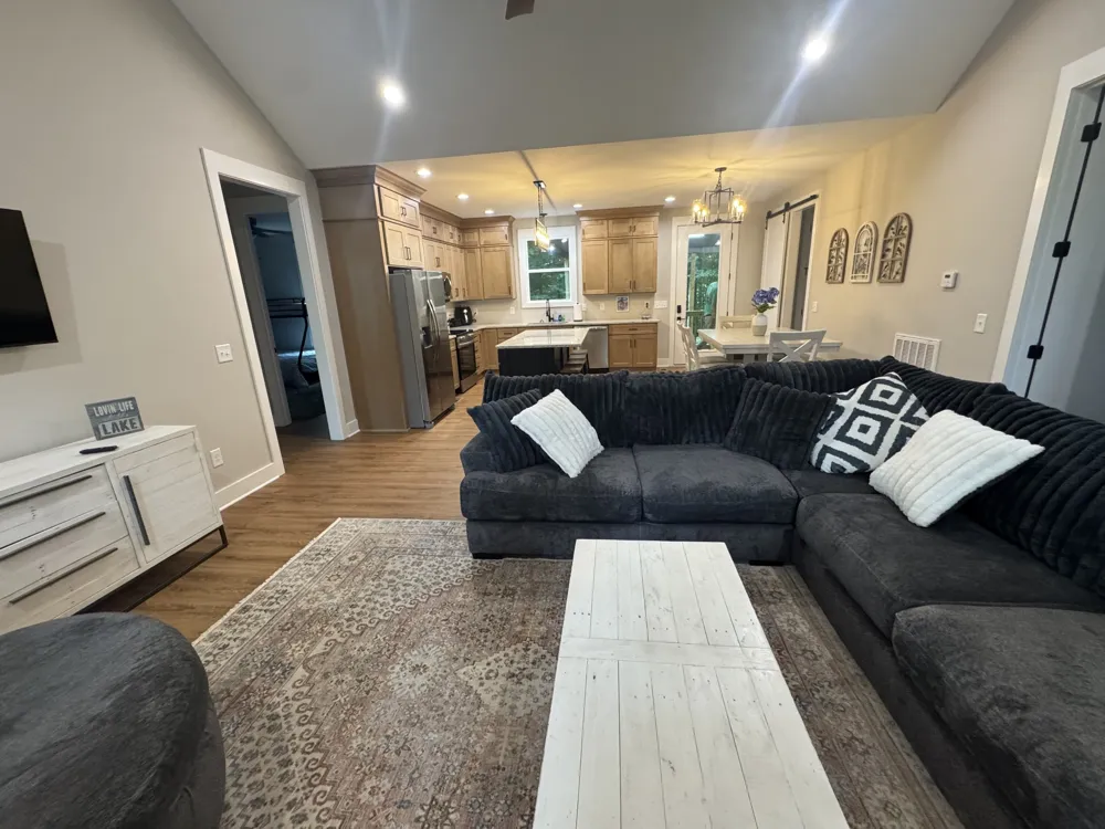 144 Hasty Dr Lynchburg, TN 37352